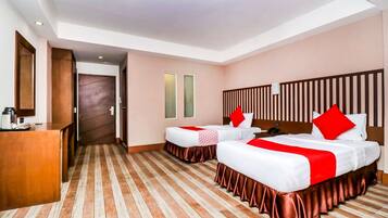 1 bedroom, desk, free WiFi, bed sheets