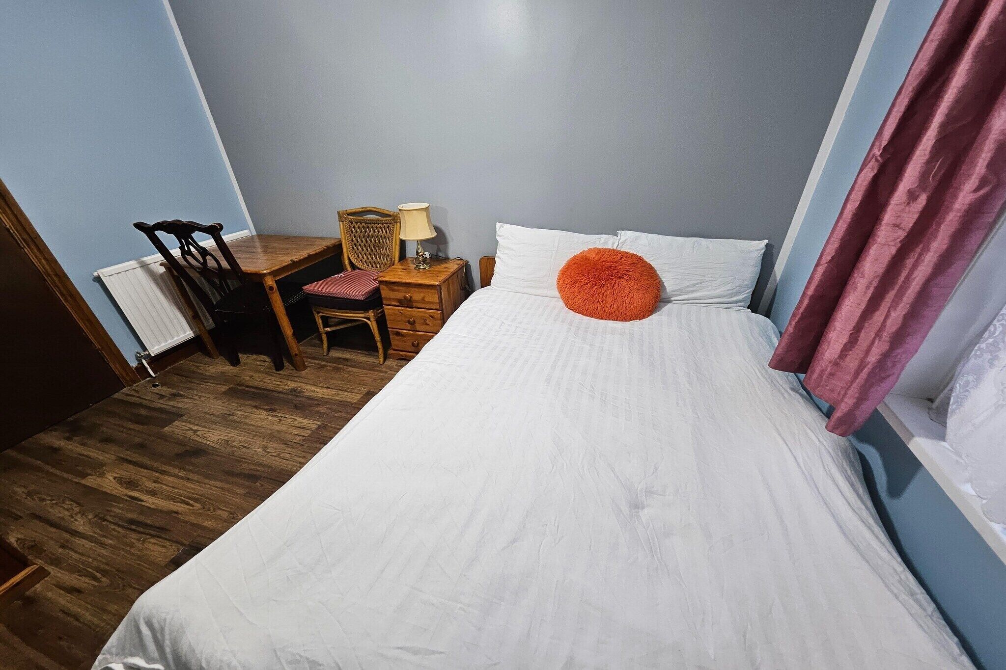 1 bedroom, desk, iron/ironing board, free WiFi