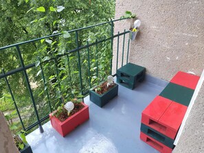 Property grounds - Designer 2-bedroom apartment with balcony, WiFi, and AC in Ostrava (Moravskoslezský kraj)