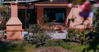 Holiday Home 'Ferienhaus Nachtigall' with Private Terrace, Garden and Wi-Fi