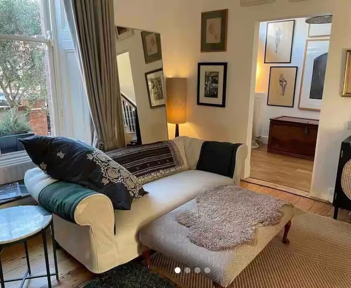Beautiful Spacious Ranelagh 5-bed Dublin Home | Just 5 Mins To City Centre - Dublin