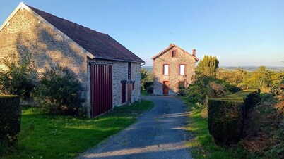 Charming house with panoramic view of the Haute fonctionne in Creuse