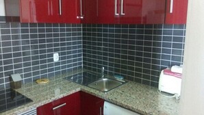 Unclassified image, 4 of 13, button - Carpe Purple Apartment, Armação de Pera, Algarve (Armação de Pêra)