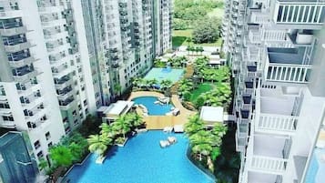 Condo, 1 Bedroom, Accessible, Smoking | Pool | Outdoor pool