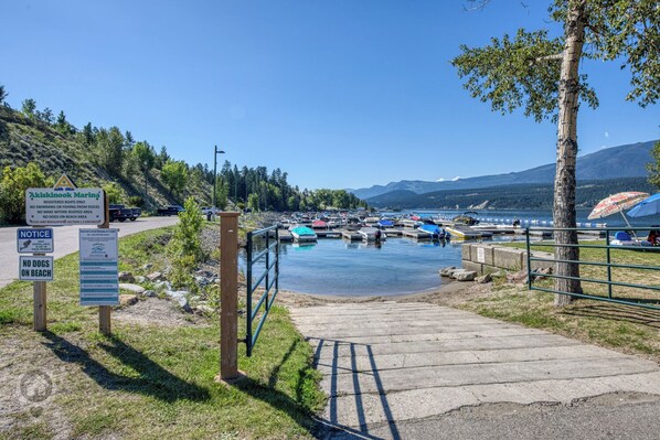 Marina