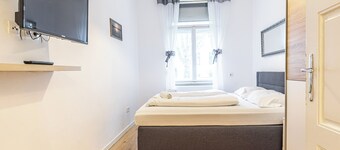 CHRISTIANO Apartments - Villa Schönbrunn