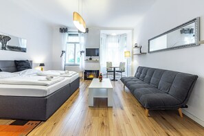 Casa Confort, 2 habitaciones, balcón, vistas a la ciudad | Ropa de cama hipoalergénica, wifi gratis, ropa de cama