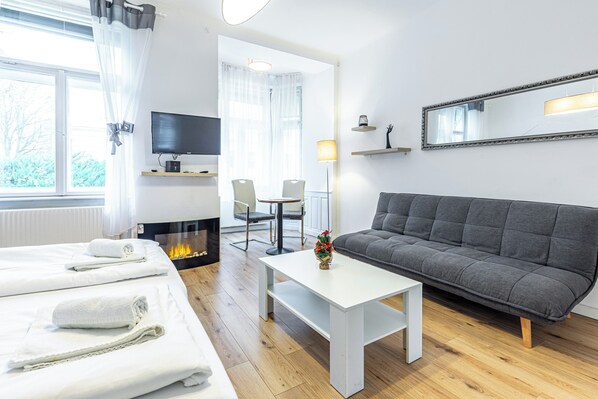 Literie hypoallergénique, Wi-Fi gratuit, draps fournis