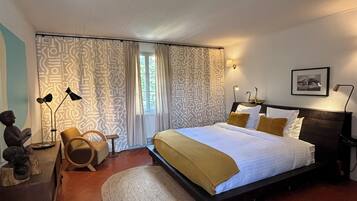 Large Superior Family Suite | Premium bedding, memory foam beds, iron/ironing board, free WiFi