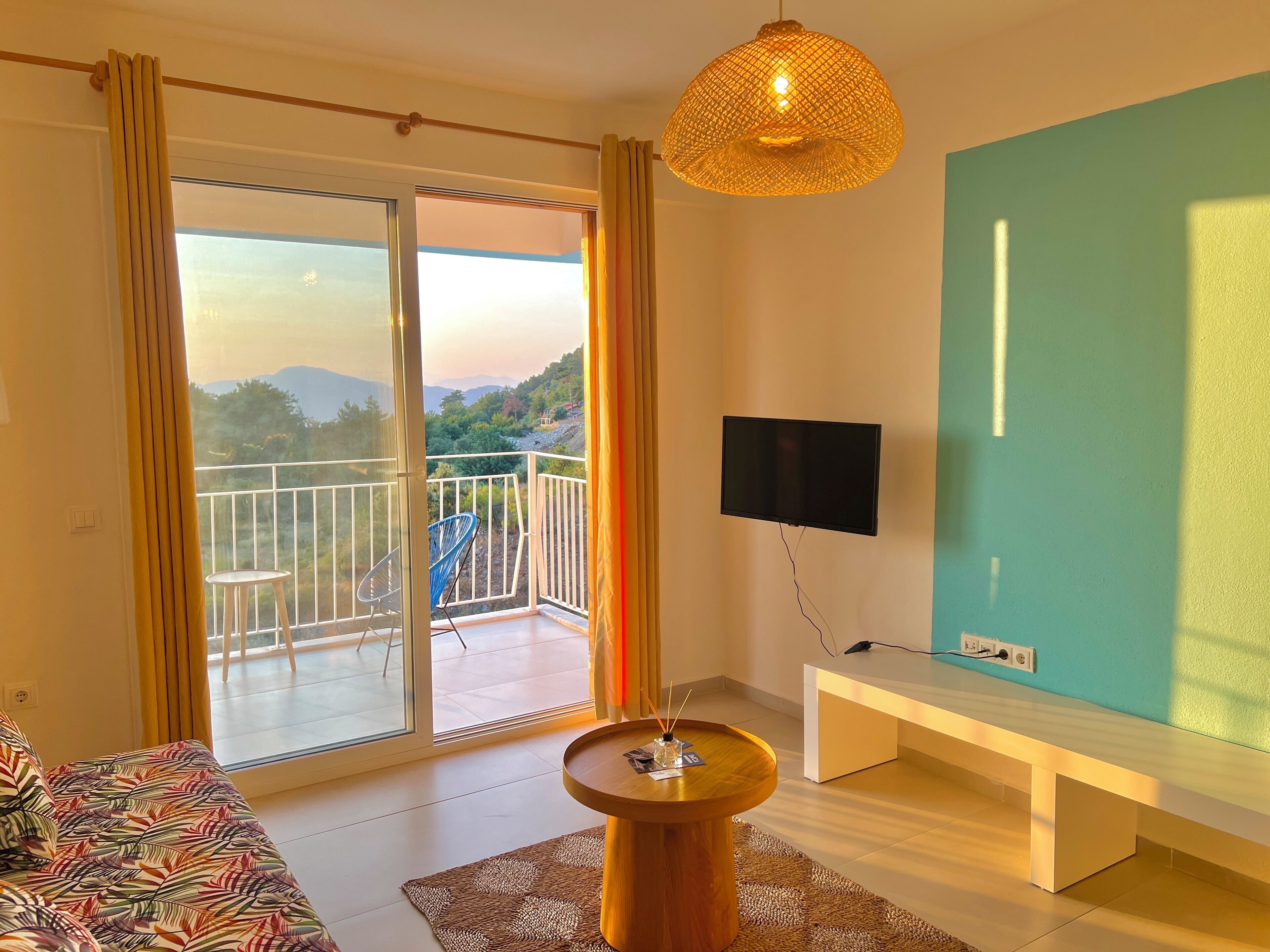 Apartamento Deluxe, vistas a la piscina | Wifi gratis