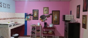 Cozy La Chorrera Villa with Private Patio & Nature Views