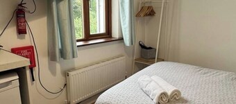 Hawthorn Guesthouse Studio 3