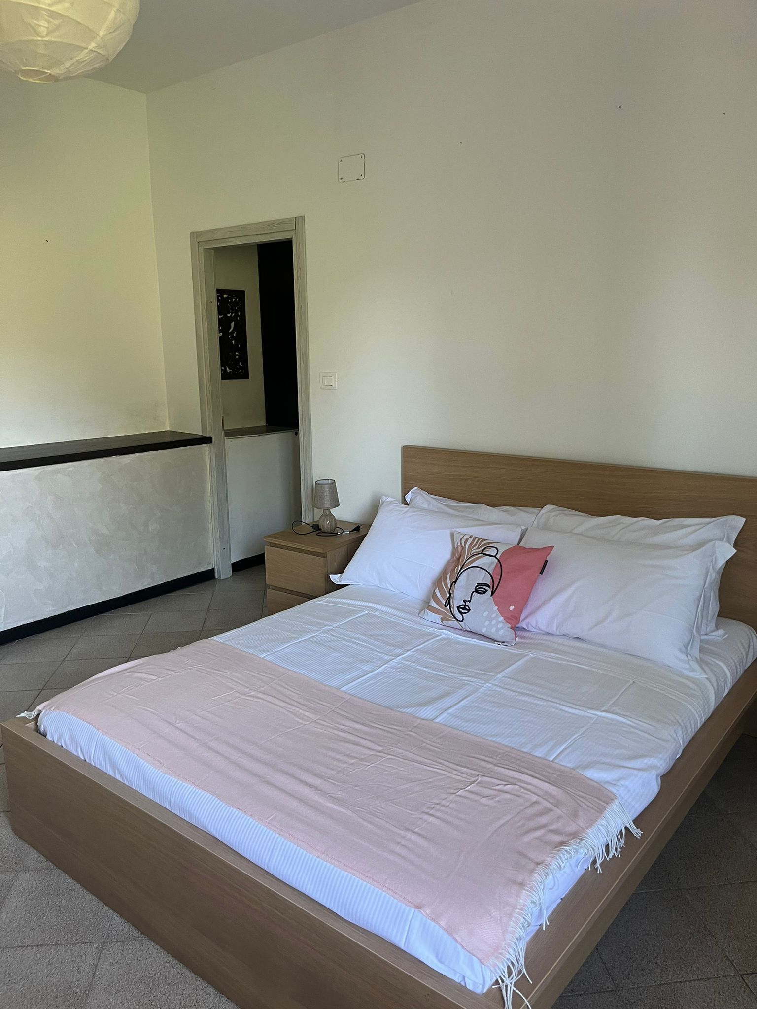 Couette en duvet, fer et planche à repasser, accès au Wi-Fi (inclus)