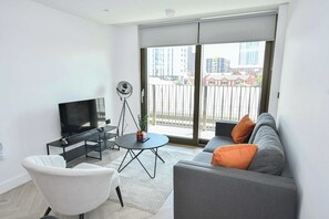 Tv och kontor
