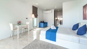 Exclusive Villa, 4 Yatak Odası, Kişiye Özel Havuzlu, Havuz Manzaralı | Ücretsiz beşik/çocuk yatağı, ücretsiz kablosuz İnternet, çarşaf takımı
