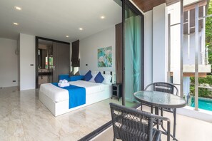 Vila exclusiva, 4 quartos, piscina particular, vista para a piscina | Berços grátis, Wi-Fi de cortesia, roupa de cama