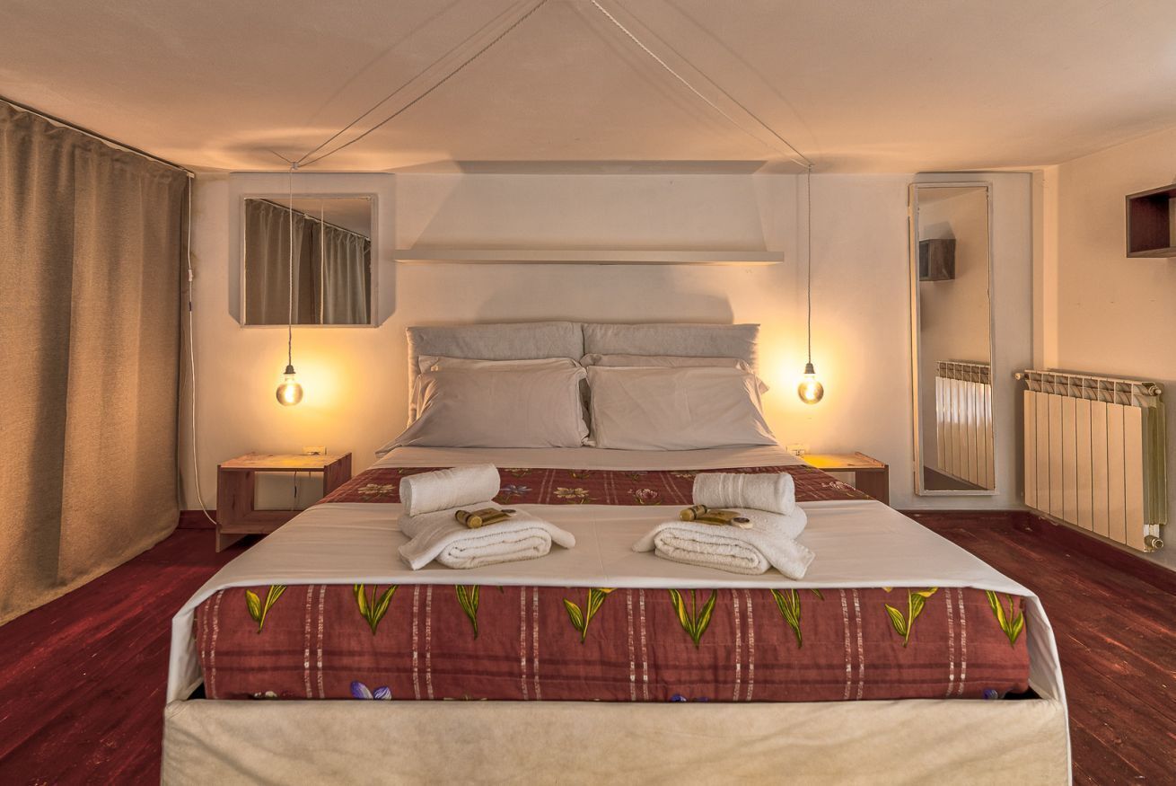 2 Schlafzimmer, Bügeleisen/Bügelbrett