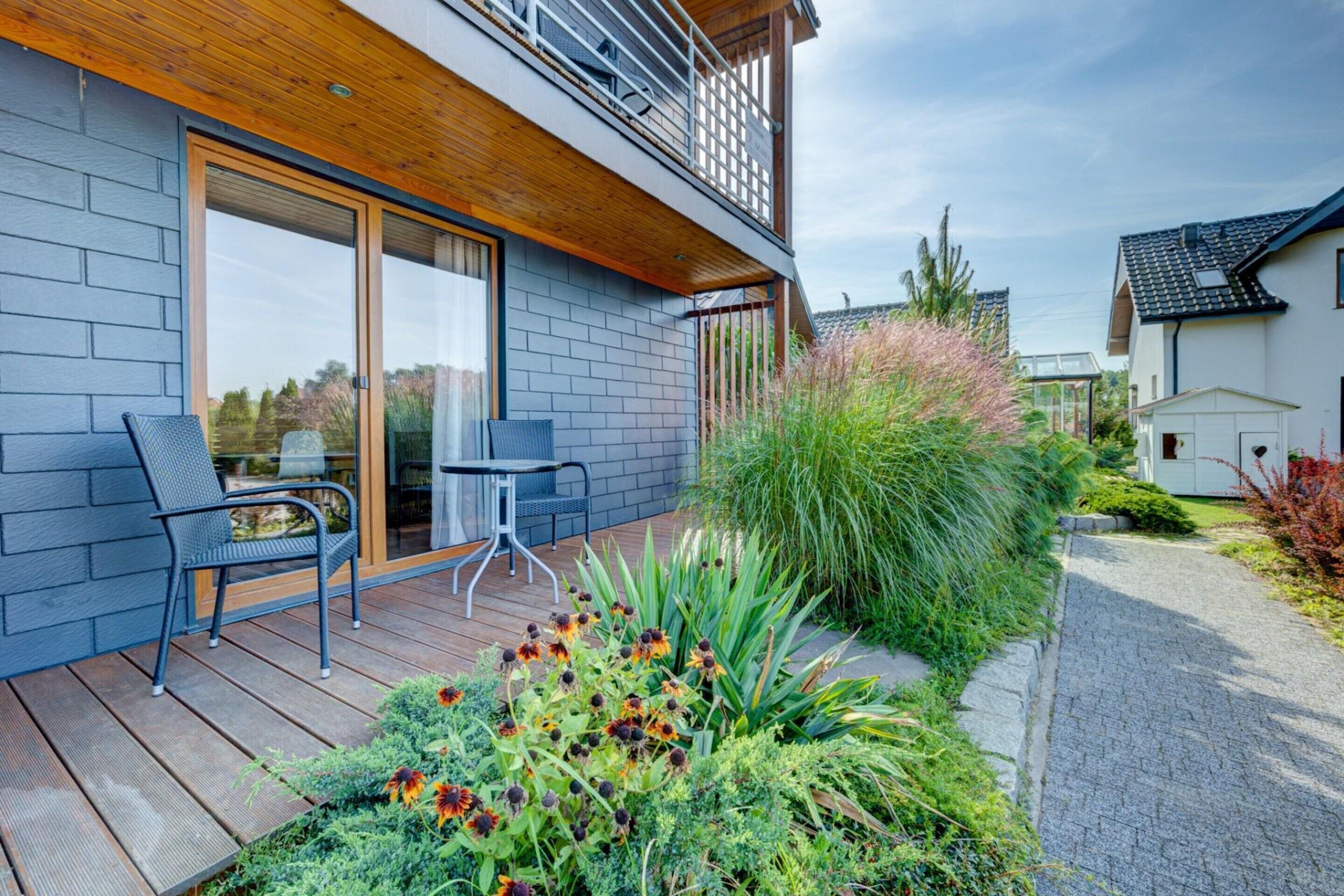 House | Balcony