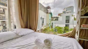 Basic Studio, Private Bathroom, City View | Individually decorated, individually furnished, desk, laptop workspace