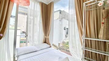 Basic Studio, Private Bathroom, City View | Individually decorated, individually furnished, desk, laptop workspace