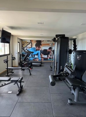 Fitness facility - Cozy apartment in Ondina- Salvador, Ba- 400 m from the beach (Ondina Salvador)
