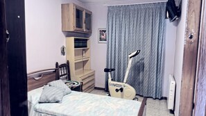 3 bedrooms, bed sheets - Holiday Home 'Johana' with Mountain Views and Private Terrace (El Arenal)