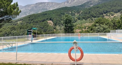 Holiday Home 'Johana' with Mountain Views and Private Terrace