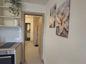 Apartment (One Bedroom Apartment with Garden Vie) | Interior