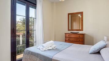 2 chambres, Wi-Fi gratuit, draps fournis