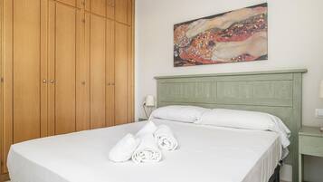 2 dormitorios, wifi gratis, ropa de cama