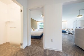 1 chambre, fer et planche à repasser, Wi-Fi, draps fournis