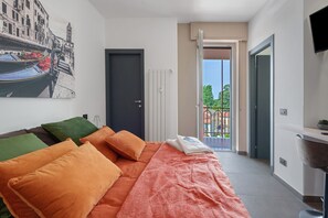 1 chambre, fer et planche Ă repasser, Wi-Fi, draps fournis