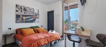 Ferienwohnung 'Venezia' mit Bergblick, Balkon und Wi-Fi