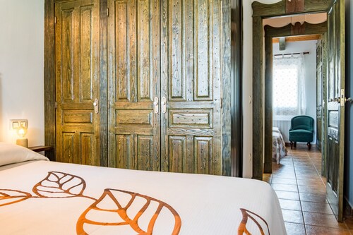 Rural House 'La Casa Del Carpintero' with Private Pool, Private Terrace and Private Garden