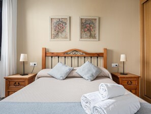 2 bedrooms, free WiFi, bed sheets