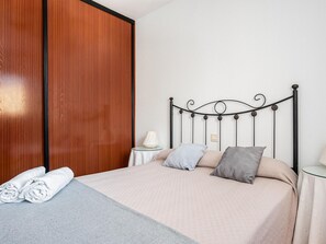 2 habitaciones, wifi gratis y ropa de cama 