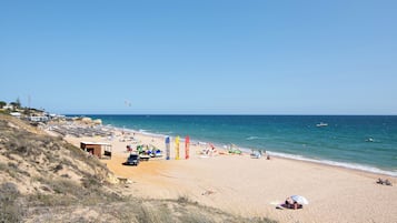 Vlak bij het strand
