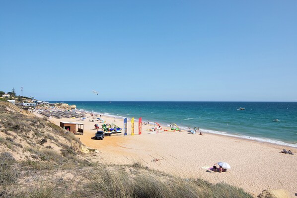Vlak bij het strand