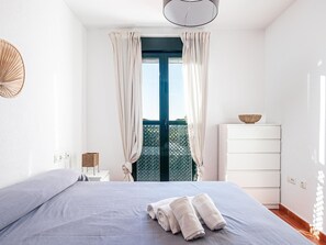 2 bedrooms, free WiFi, bed sheets
