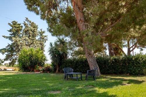 Chambre 'Col Moschin - Camera 4' avec Terrasse partagée, Wi-Fi et Climatisation