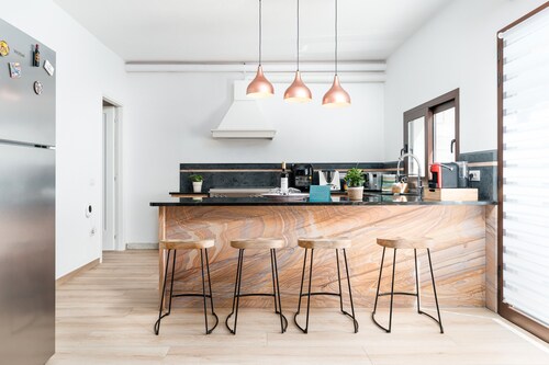 Appartement 'Le Pavoncelle' avec jardin privé, Wi-Fi et climatisation