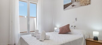 Holiday Home 'Cherie' with Private Pool, Wi-Fi and Air Conditioning