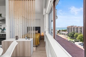 Interior - Apartment 'Sunset' with Sea View, Wi-Fi and Air Conditioning (Alvor)