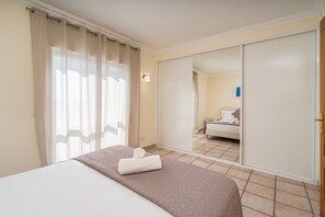 2 Schlafzimmer, Bügeleisen/Bügelbrett, WLAN, Bettwäsche