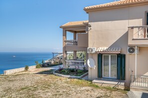 Exterior - Country House 'Sea View 1' with Sea View, Wi-Fi and Air Conditioning (Lefkada)