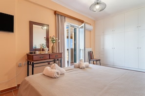 2 bedrooms, WiFi, bed sheets - Country House 'Sea View 1' with Sea View, Wi-Fi and Air Conditioning (Lefkada)
