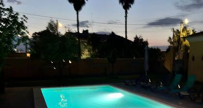 Holiday Home 'Amarela' with Shared Pool, Wi-Fi and Air Conditioning
