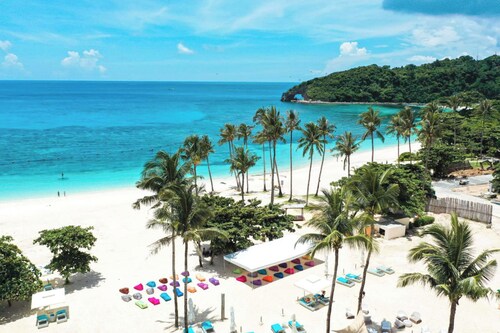 MCollection - Stay Near Private Beach in Boracay