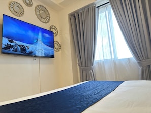 1 bedroom, iron/ironing board, WiFi, bed sheets