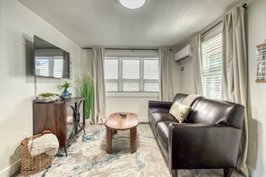 TV, offices